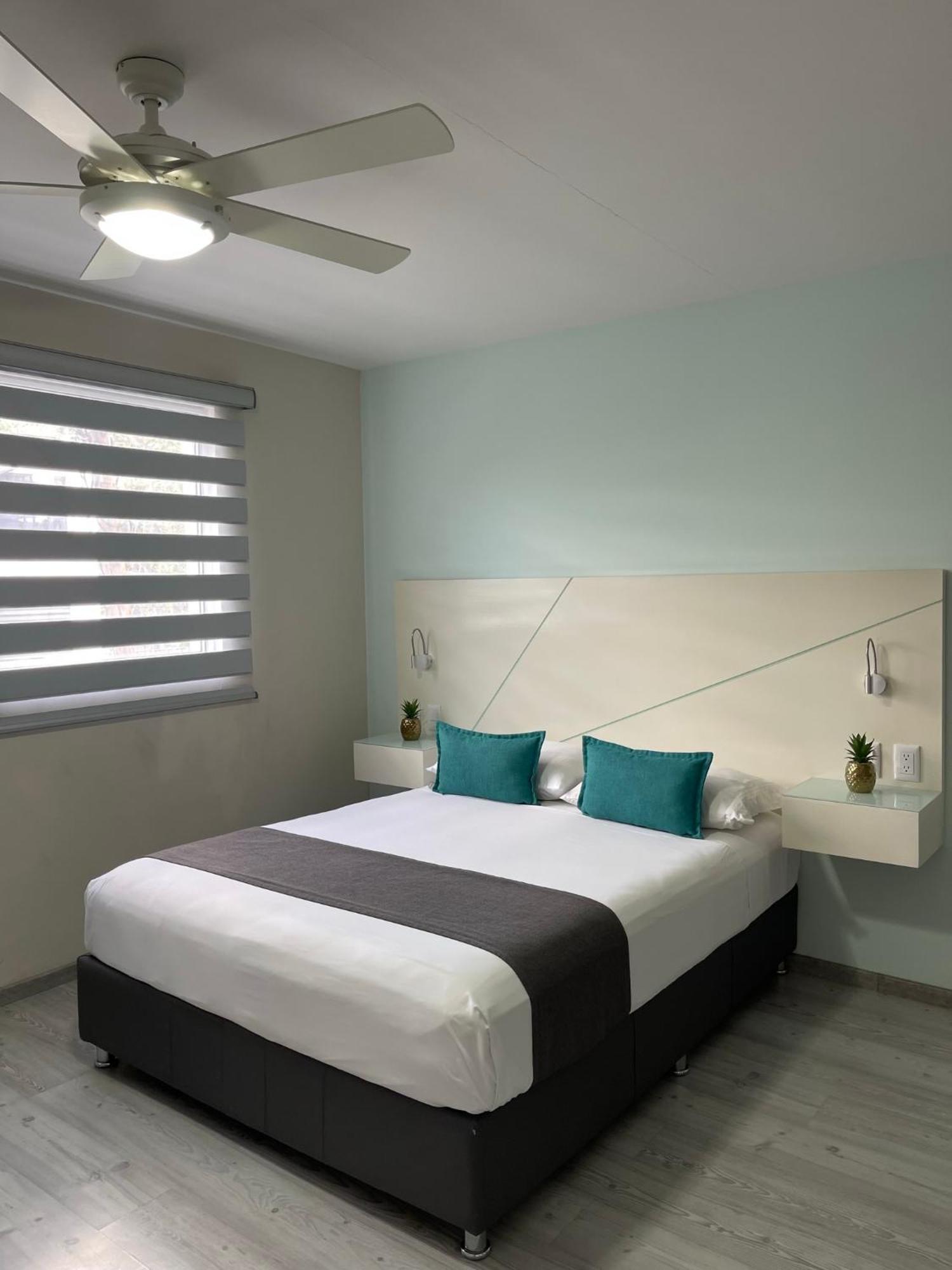 Constanza Lofts Executives En Zapopan Jalisco Aparthotel ภายนอก รูปภาพ